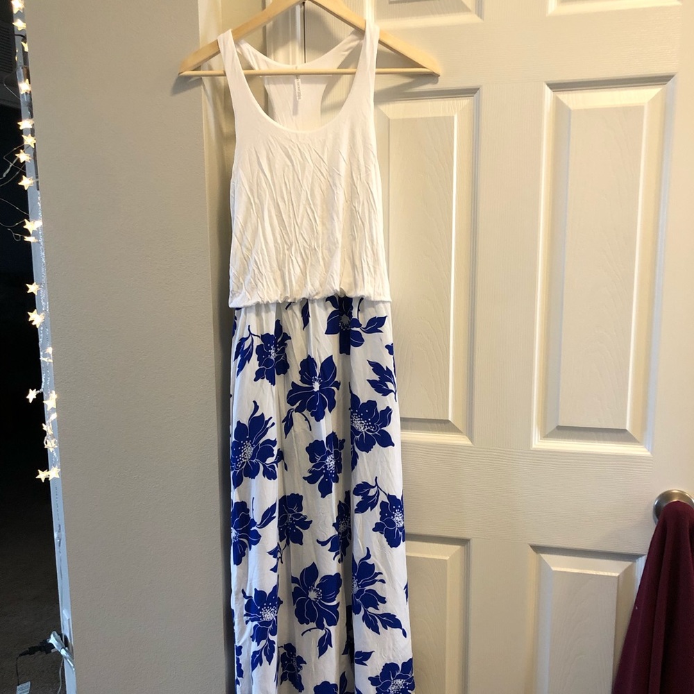 Victoria Secret’s dress, size small. Only worn once!